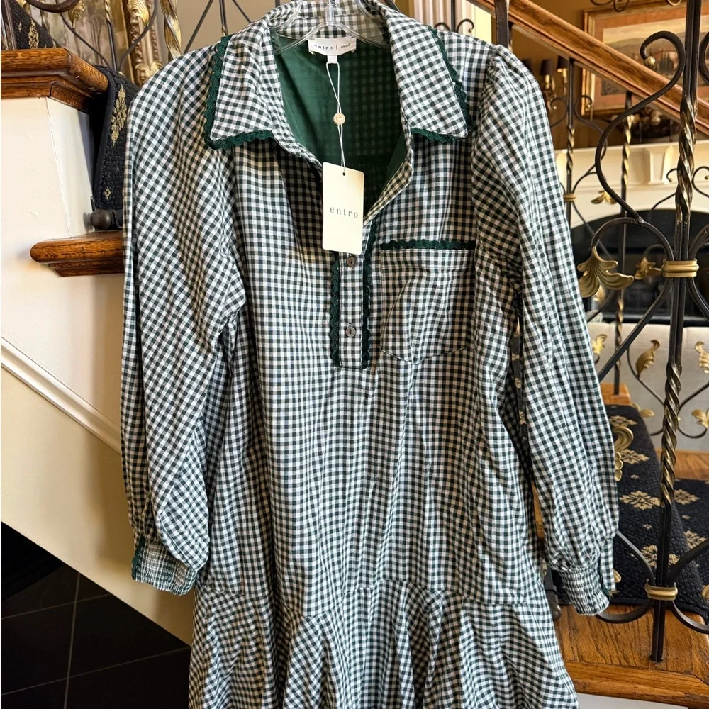 Entro Commander Forest Check Mini Dress. Size S NWT .Lined. Button front. - Picture 4 of 11